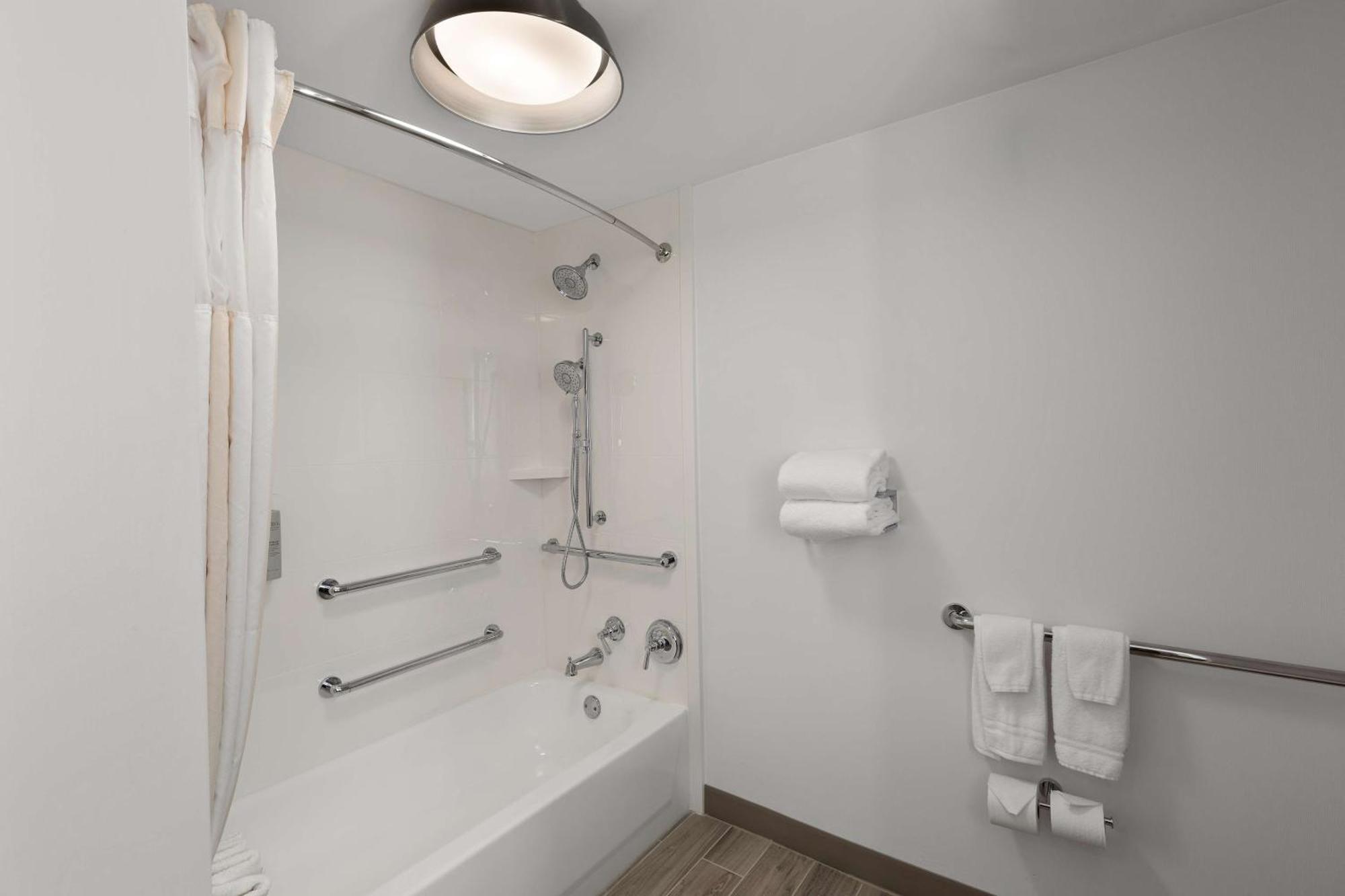 Hilton Garden Inn Atlanta East/Stonecrest Lithonia Esterno foto